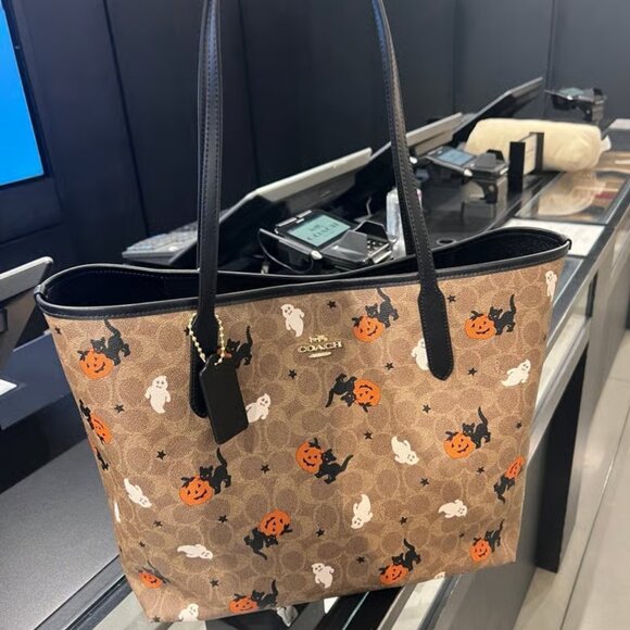 Coach City Tote In Signature Canvas With Halloween Print CW450 - Picture 1 of 4